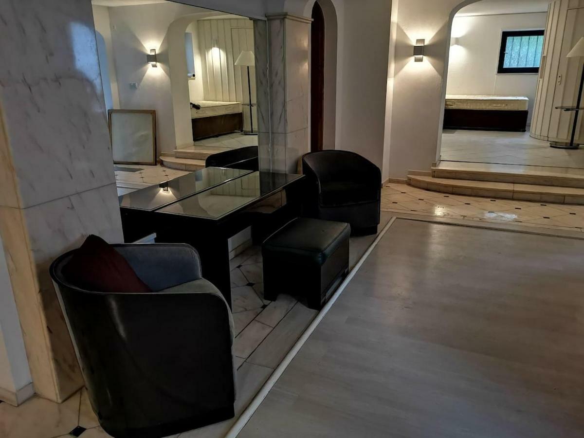 Wellness Appartement Düsseldorf Oda fotoğraf